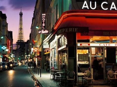 Cosy Near Eiffel Tour Bed & Breakfast Parigi